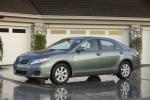 Toyota Camry LE 2010 года
